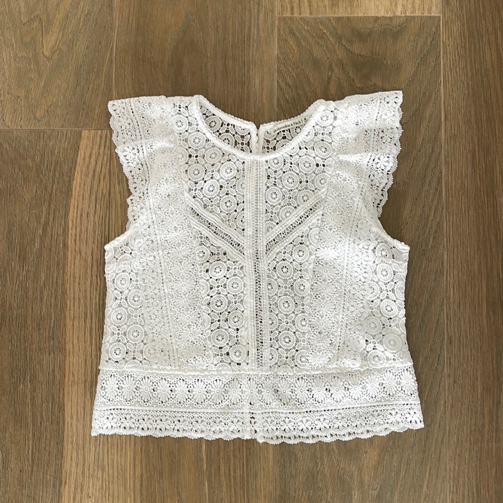 Abercrombie & Fitch Womens Blouse (Medium) *BRAND NEW NEVER WORN WITH TAGS*